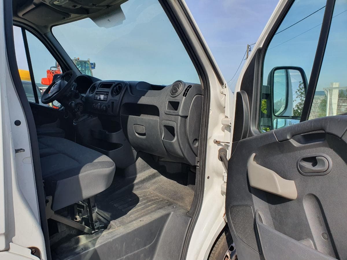 Opel Movano 2.3 CDTI · Ano 2018 — imagem 24