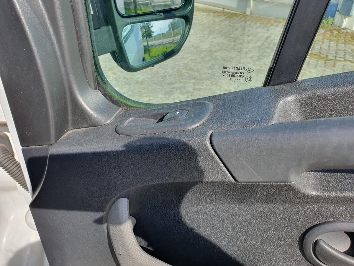 Opel Movano 2.3 CDTI · Ano 2018 — imagem 25