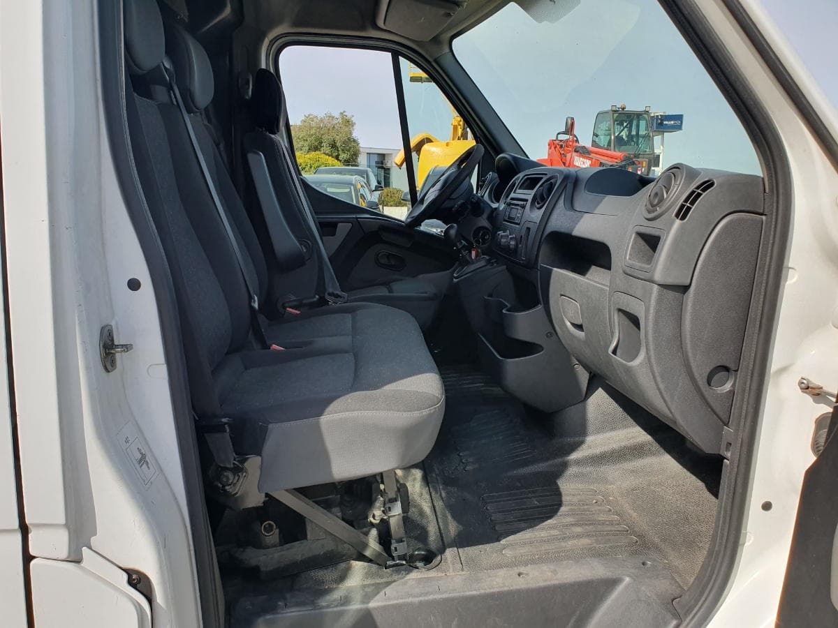 Opel Movano 2.3 CDTI · Ano 2018 — imagem 26