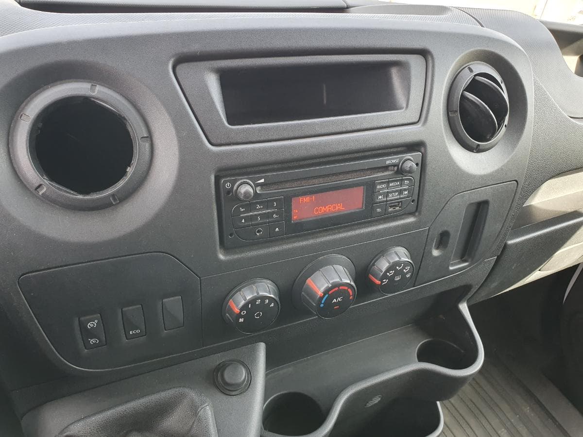 Opel Movano 2.3 CDTI · Ano 2018 — imagem 27