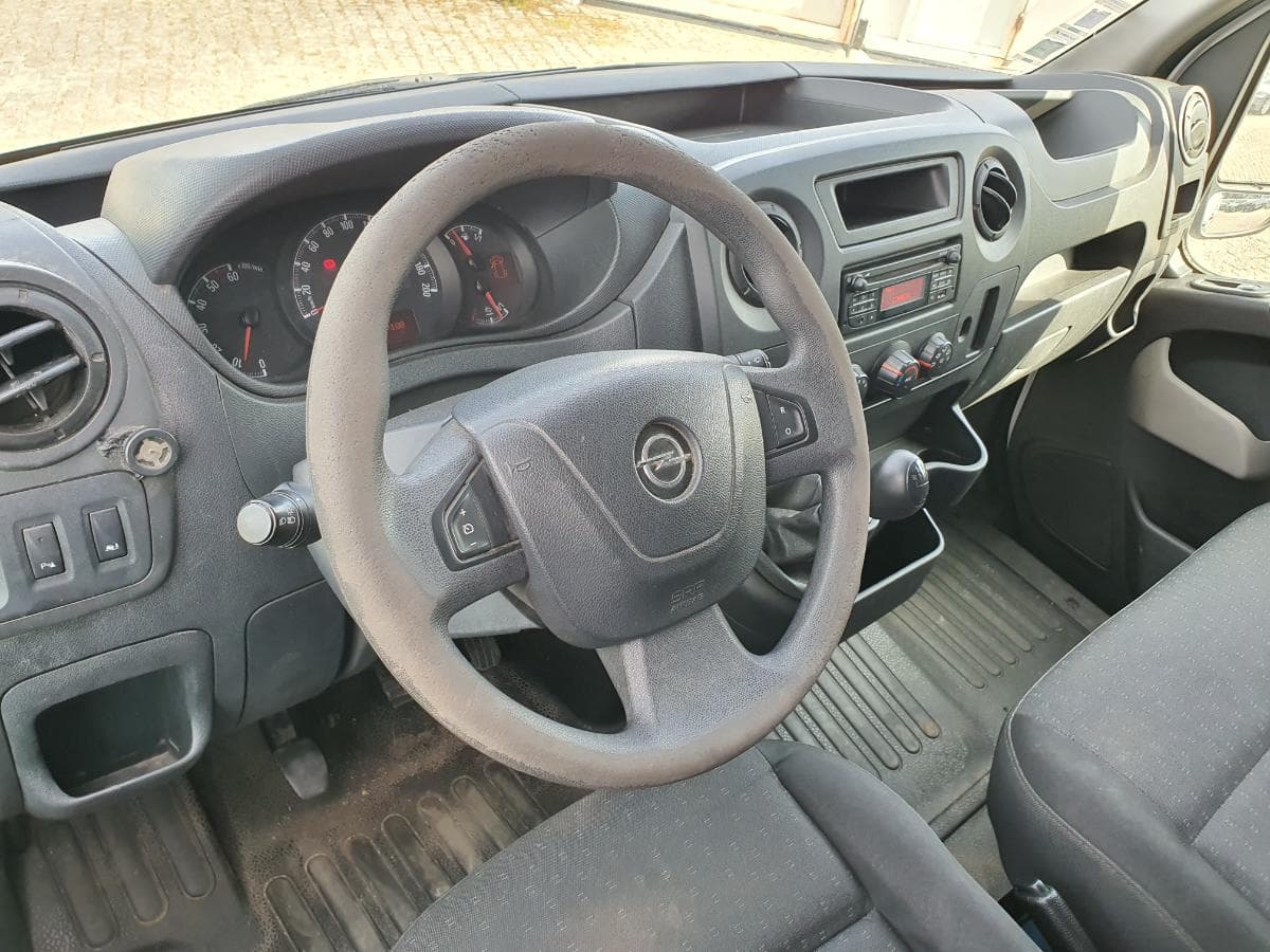 Opel Movano 2.3 CDTI · Ano 2018 — imagem 30