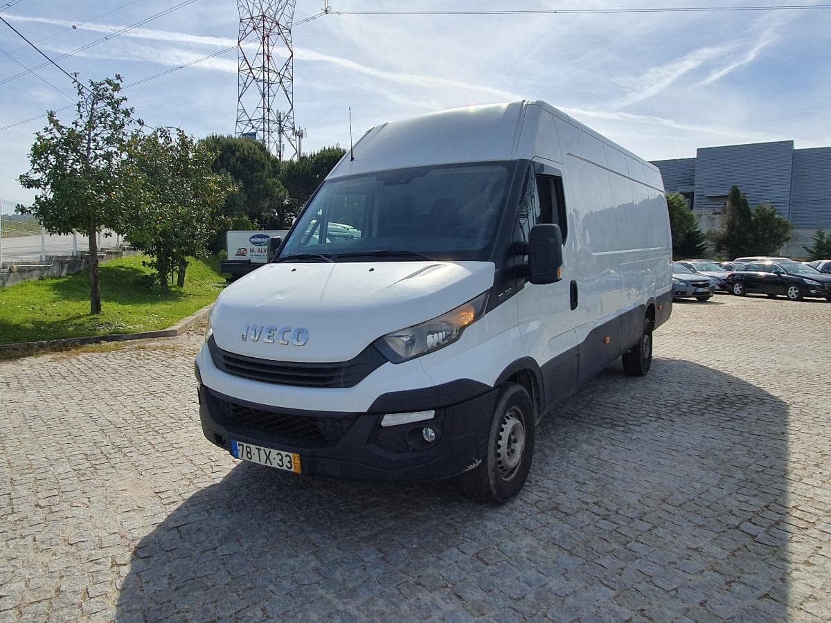 Iveco Daily 35-160 · Ano 2017 — imagen 2