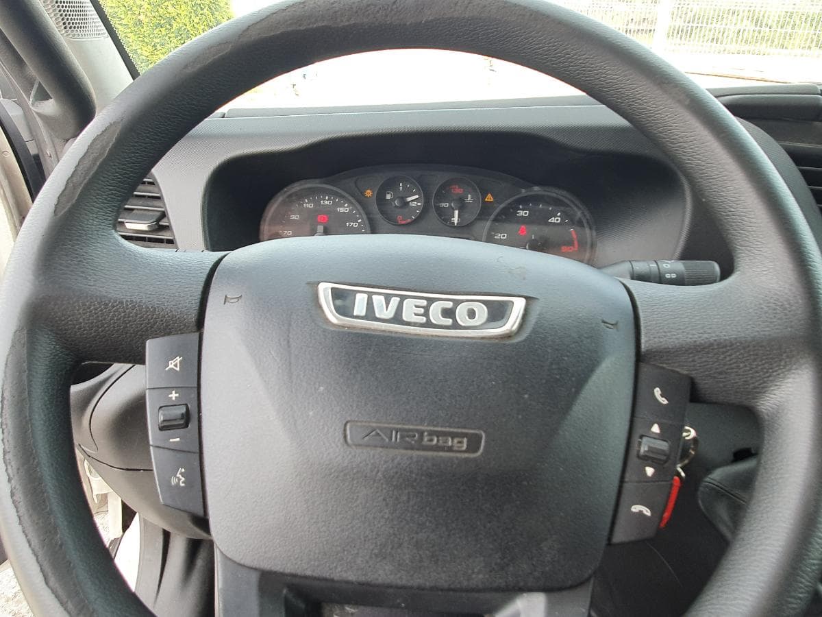 Iveco Daily 35-160 · Ano 2017 — imagen 36