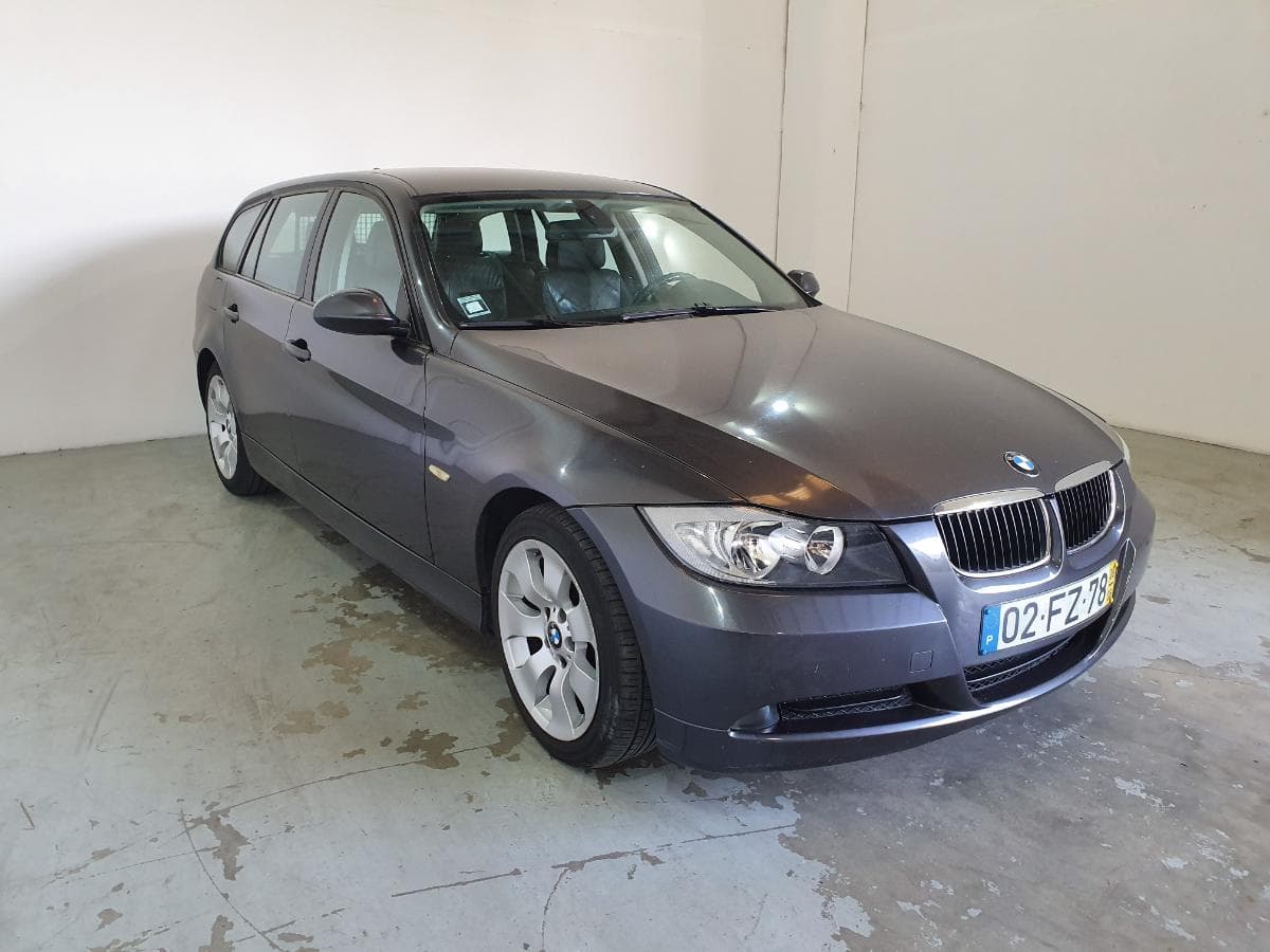 BMW 320D Touring · Ano 2008 — imagen 2