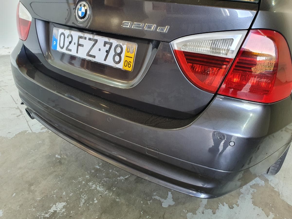 BMW 320D Touring · Ano 2008 — imagen 12