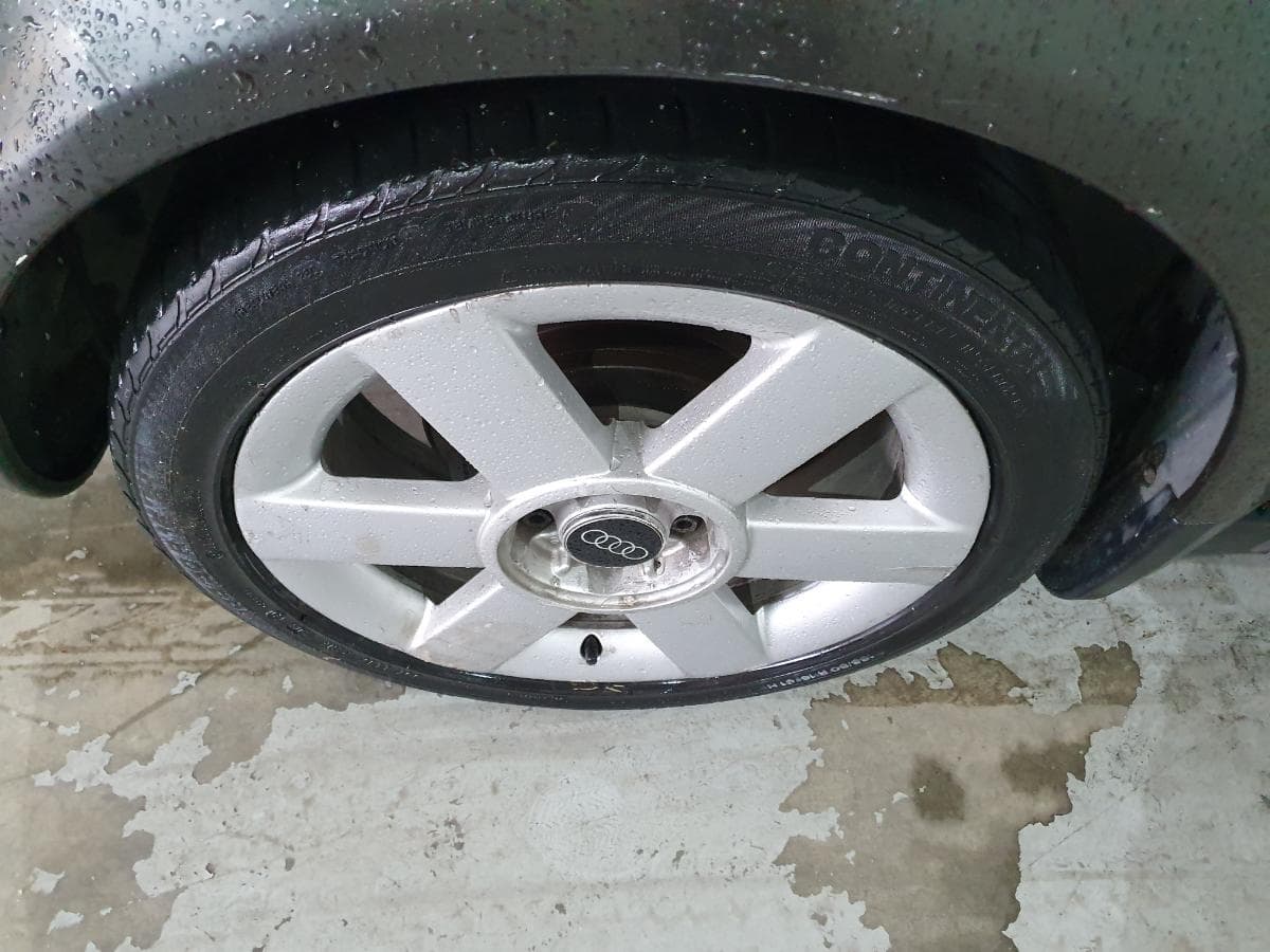 Audi A2 1.4 · Ano 2000 — image 17