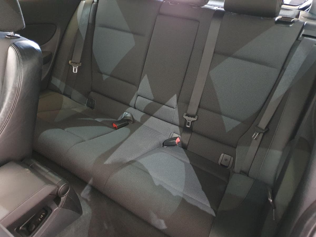 BMW 120D · Ano 2008 — image 24
