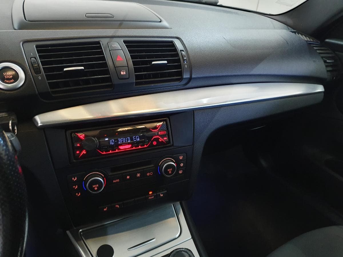BMW 120D · Ano 2008 — image 34
