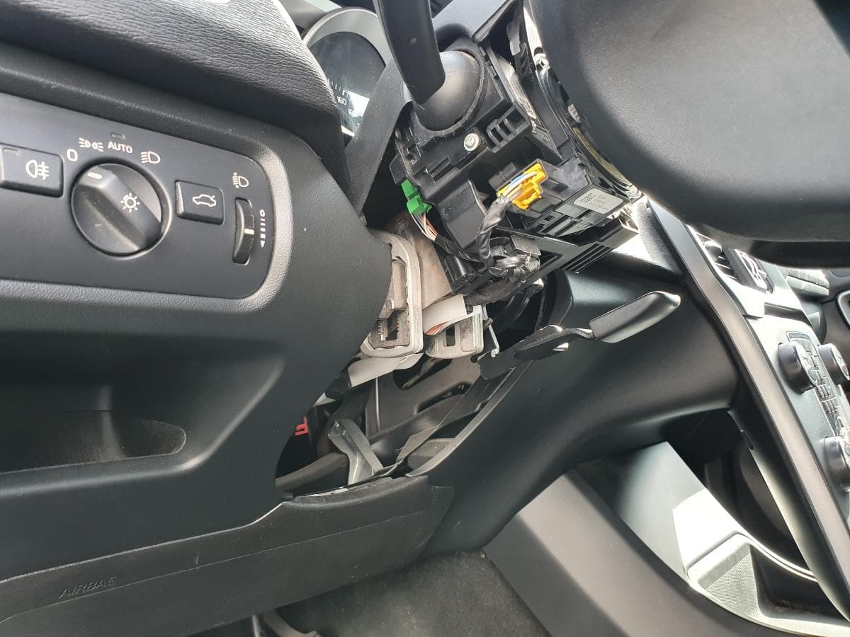 Volvo V40 1.6 D2 · Ano 2014 — image 32