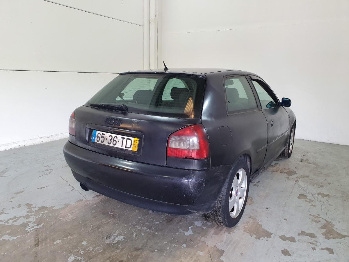 Audi A3 1.9 TDI · Ano 1997 — image 7