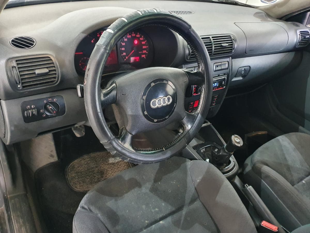 Audi A3 1.9 TDI · Ano 1997 — image 29