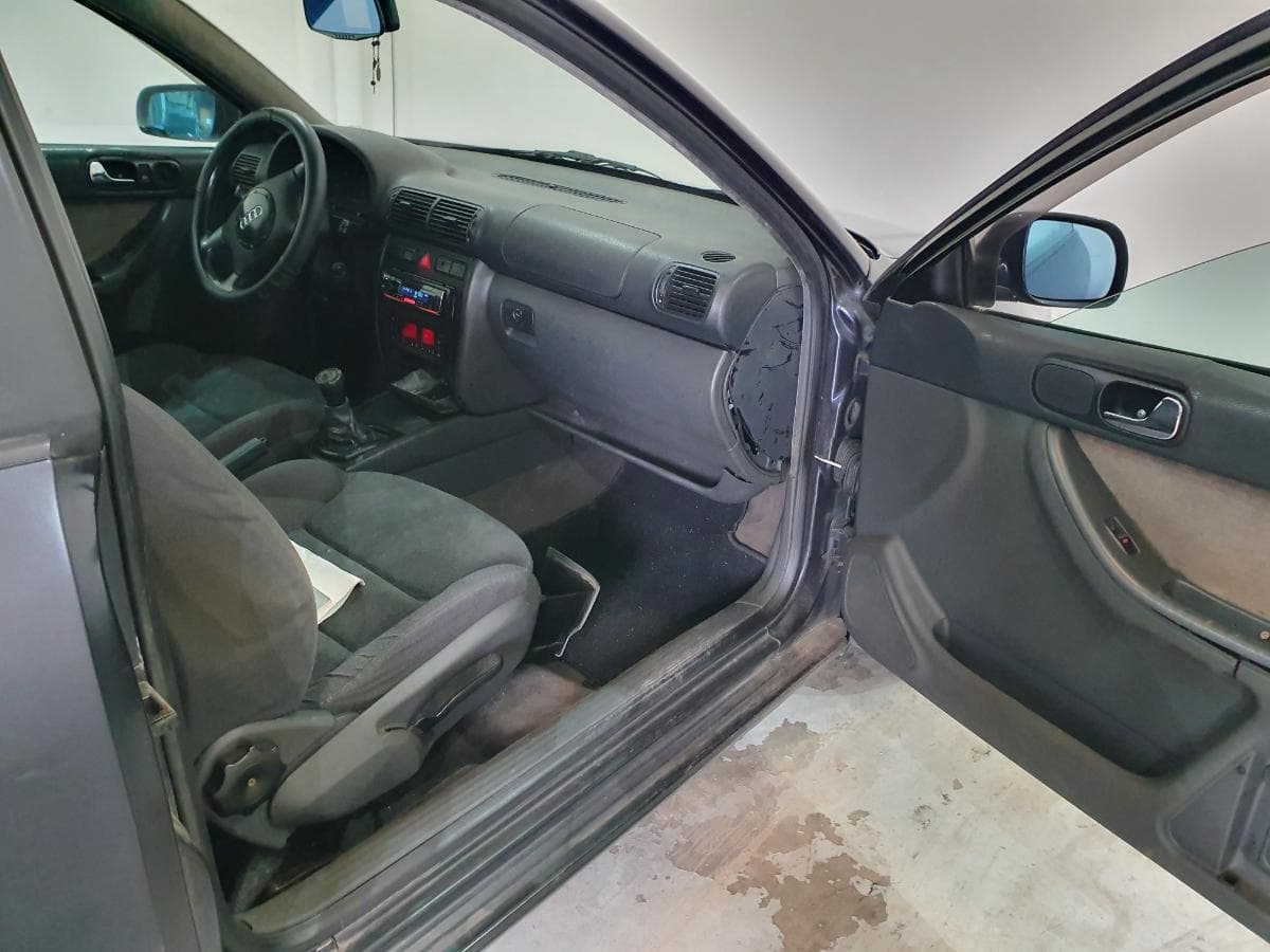 Audi A3 1.9 TDI · Ano 1997 — image 33