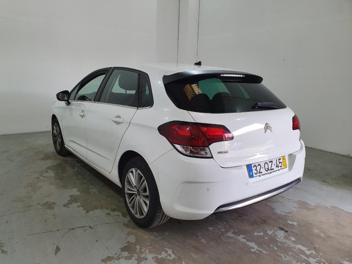Citroën C4 1.6 Blue HDI · Ano 2016 — imagen 8