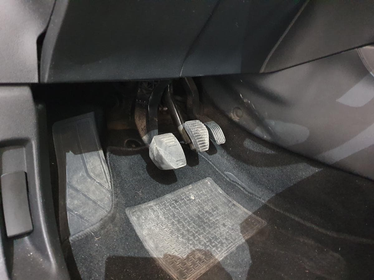 Citroën C4 1.6 Blue HDI · Ano 2016 — imagen 27