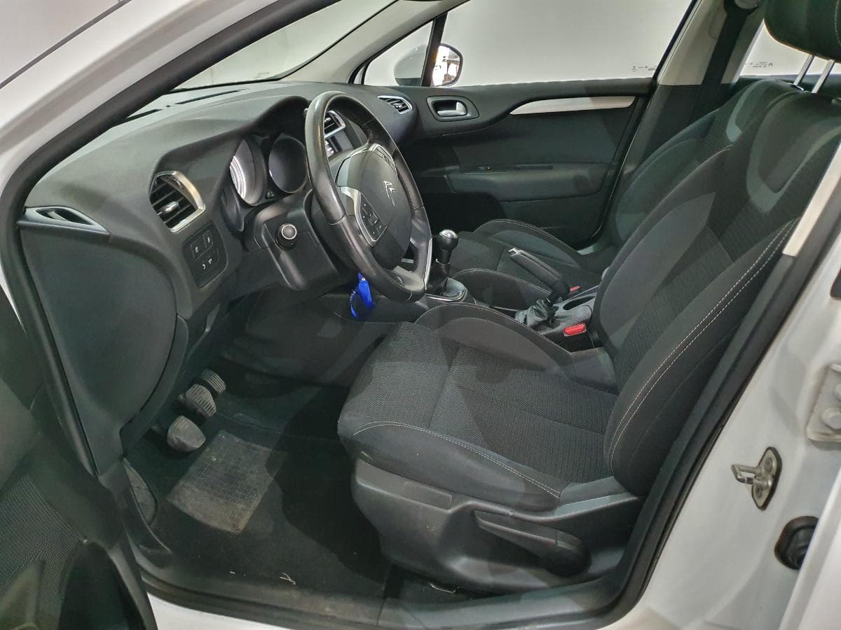 Citroën C4 1.6 Blue HDI · Ano 2016 — imagen 29