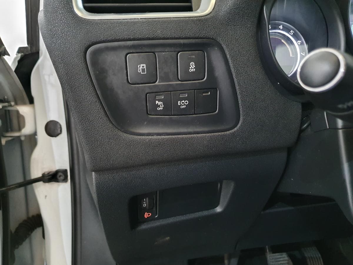 Citroën C4 1.6 Blue HDI · Ano 2016 — imagen 38