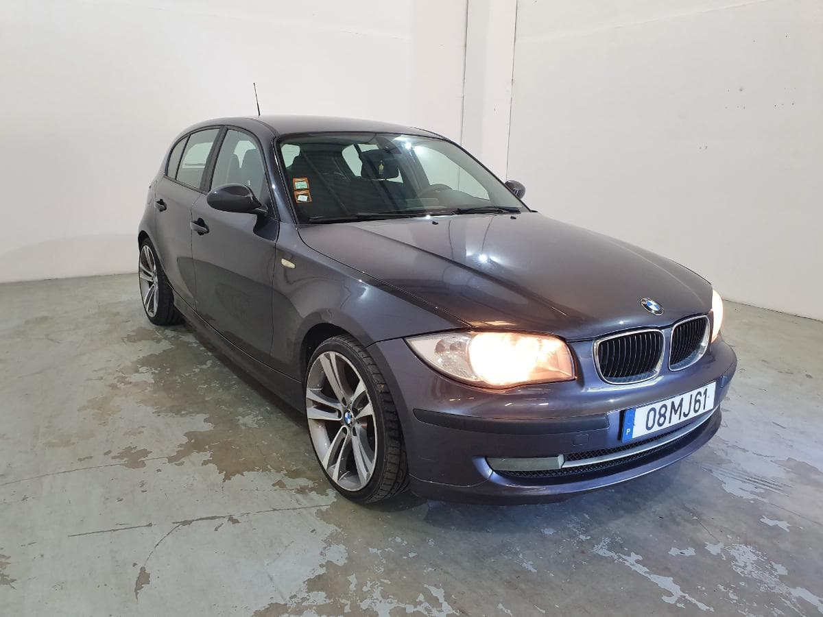 BMW 118D · Ano 2008 — imagen 1