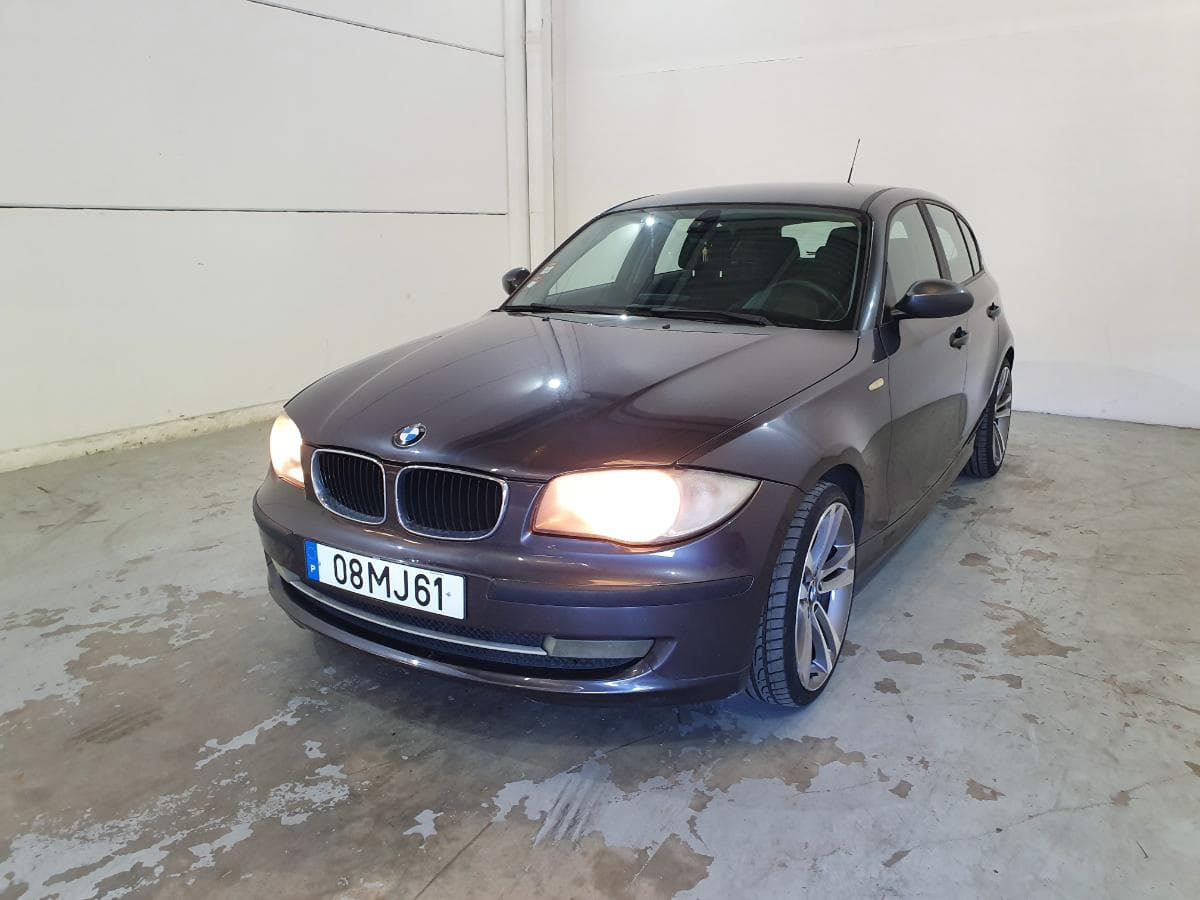 BMW 118D · Ano 2008 — imagen 2