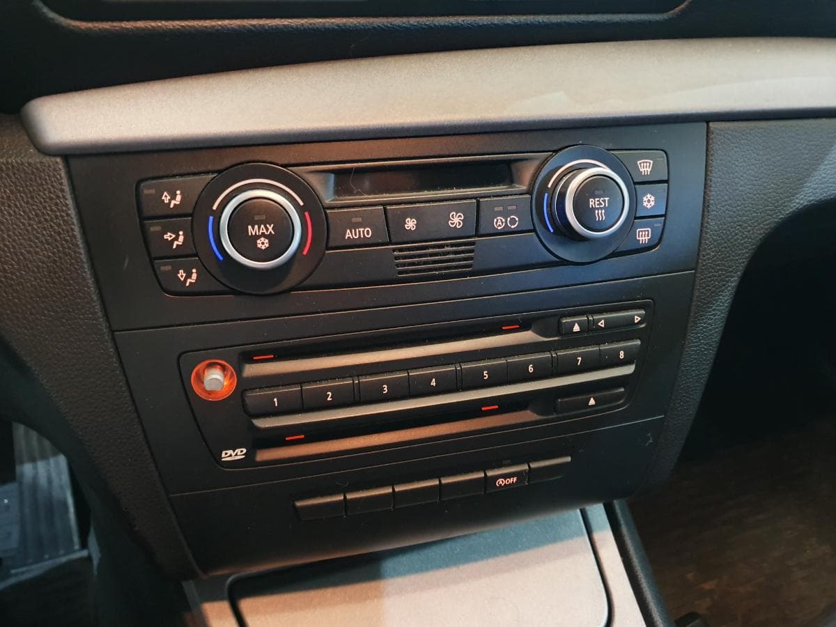 BMW 118D · Ano 2008 — imagen 27