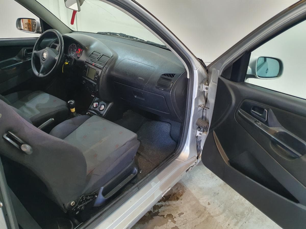 Seat ibiza 1.9 TDI · Ano 2000 — image 35