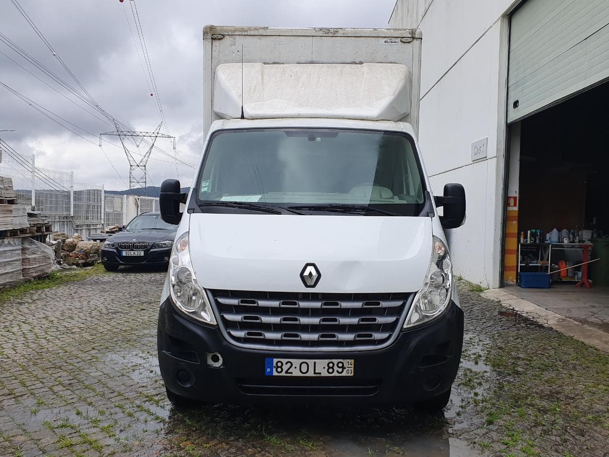 Renault Master 2.3 DCI · Ano 2014 — imagen 3