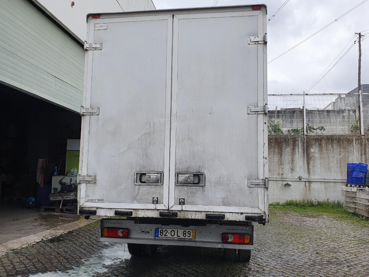 Renault Master 2.3 DCI · Ano 2014 — imagen 8