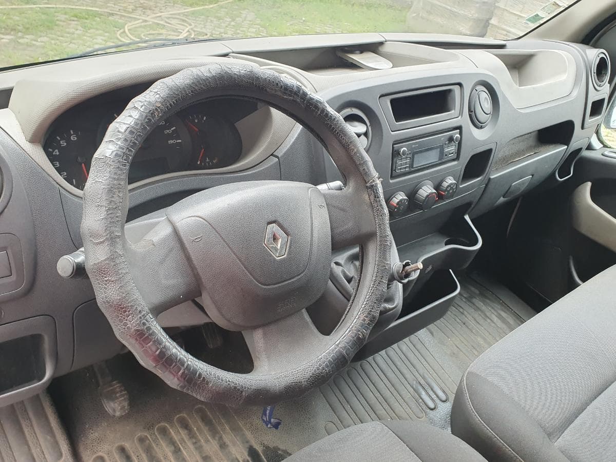 Renault Master 2.3 DCI · Ano 2014 — imagen 28