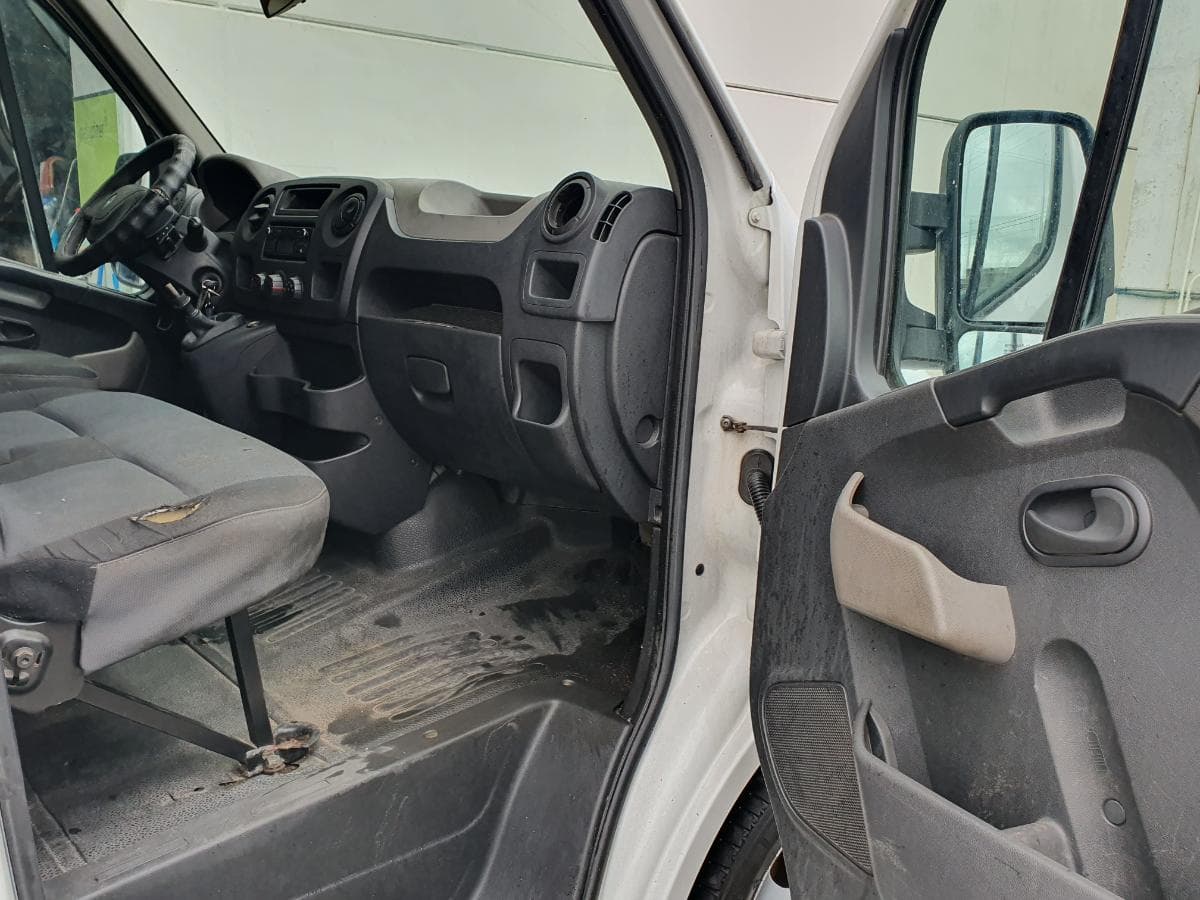 Renault Master 2.3 DCI · Ano 2014 — imagen 34