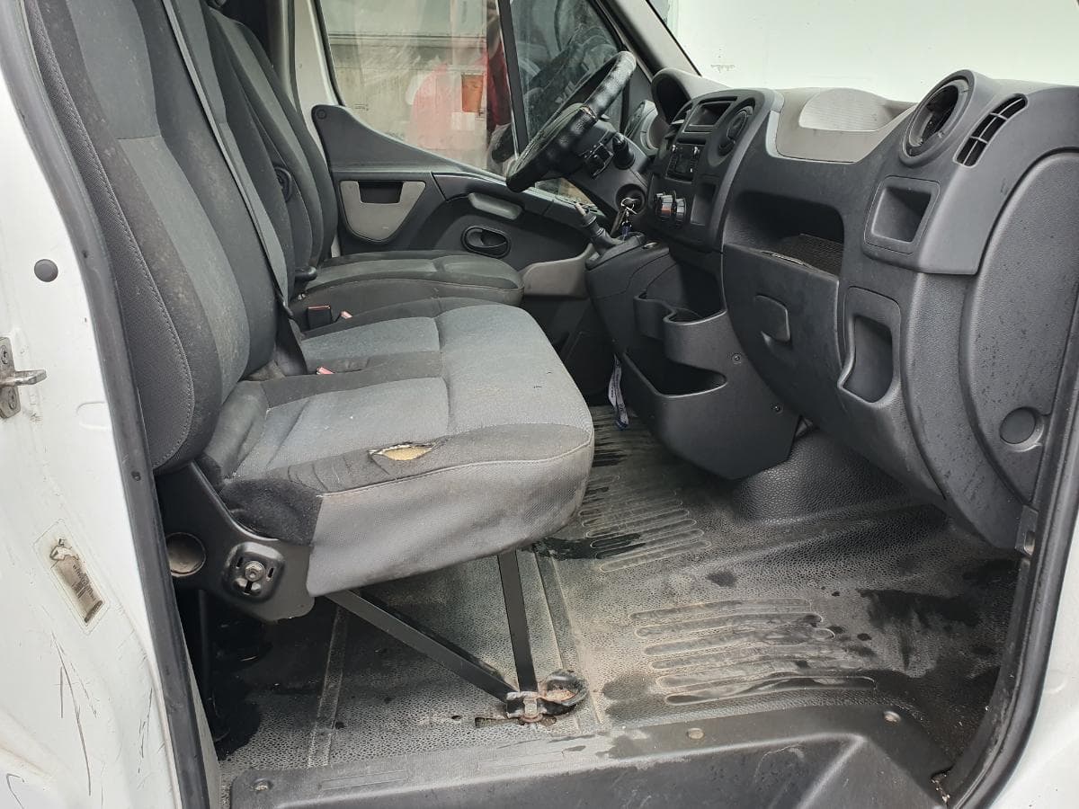 Renault Master 2.3 DCI · Ano 2014 — imagen 38