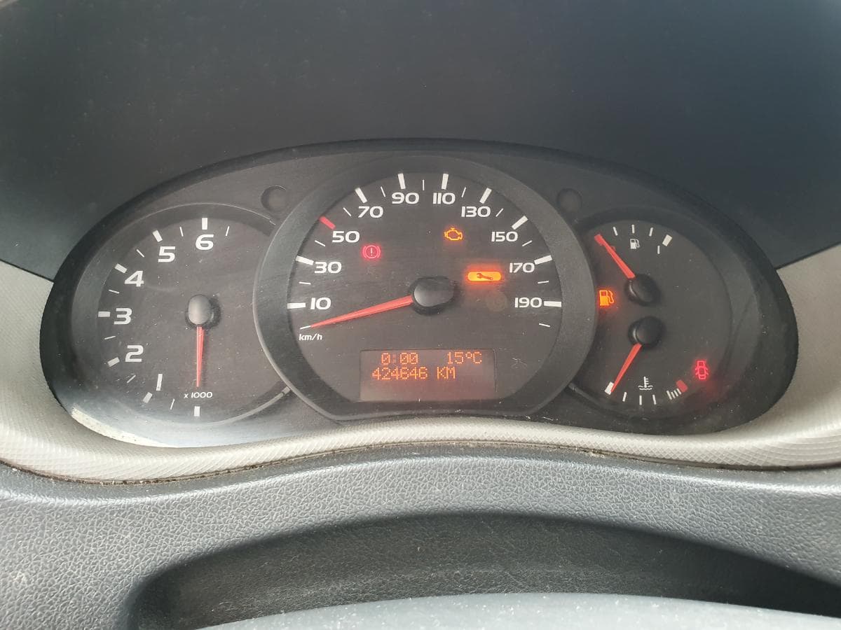 Renault Master 2.3 DCI · Ano 2014 — imagen 42