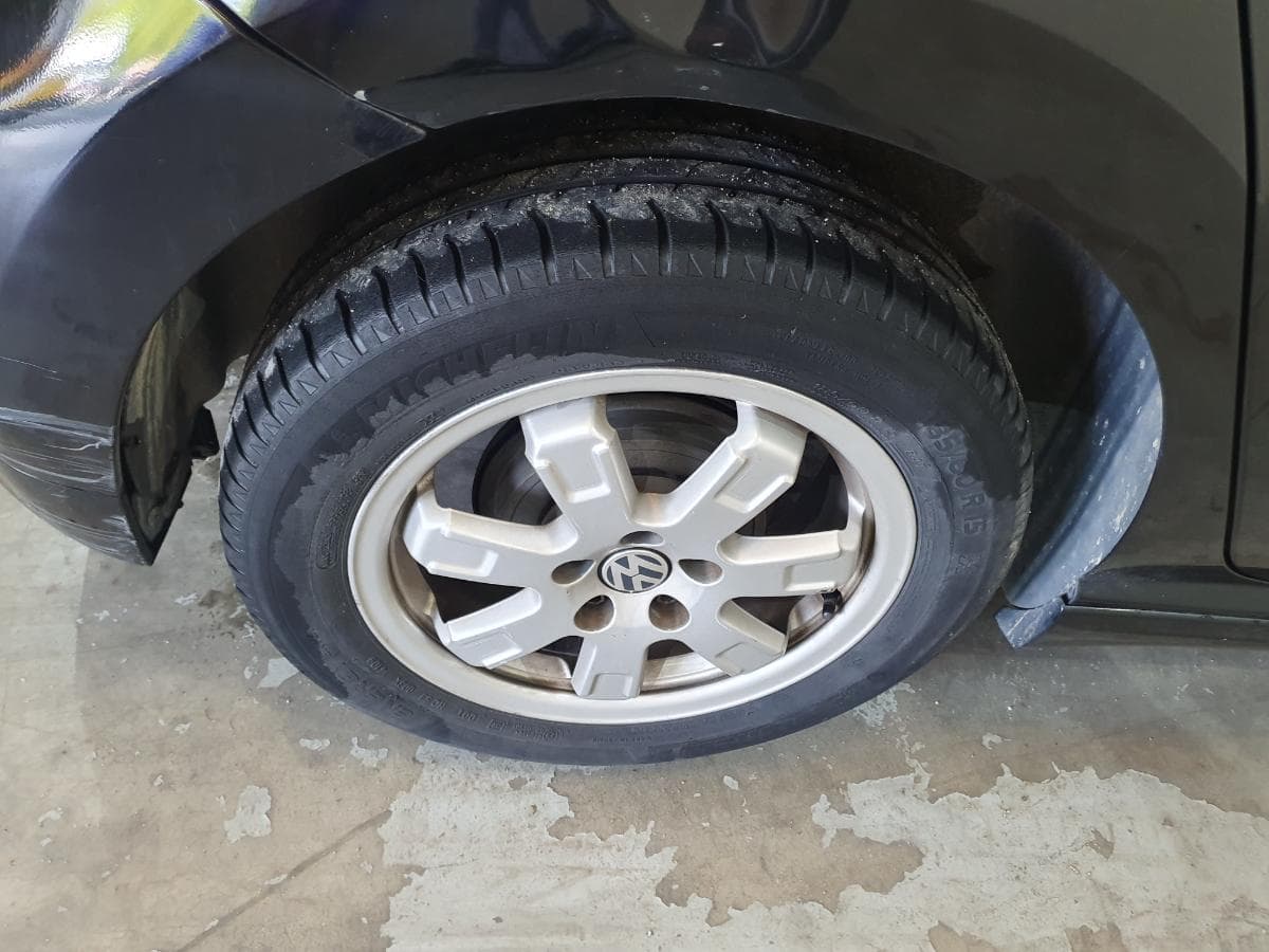 Volkswagen Polo 1.2 TDI · Ano 2011 — image 19