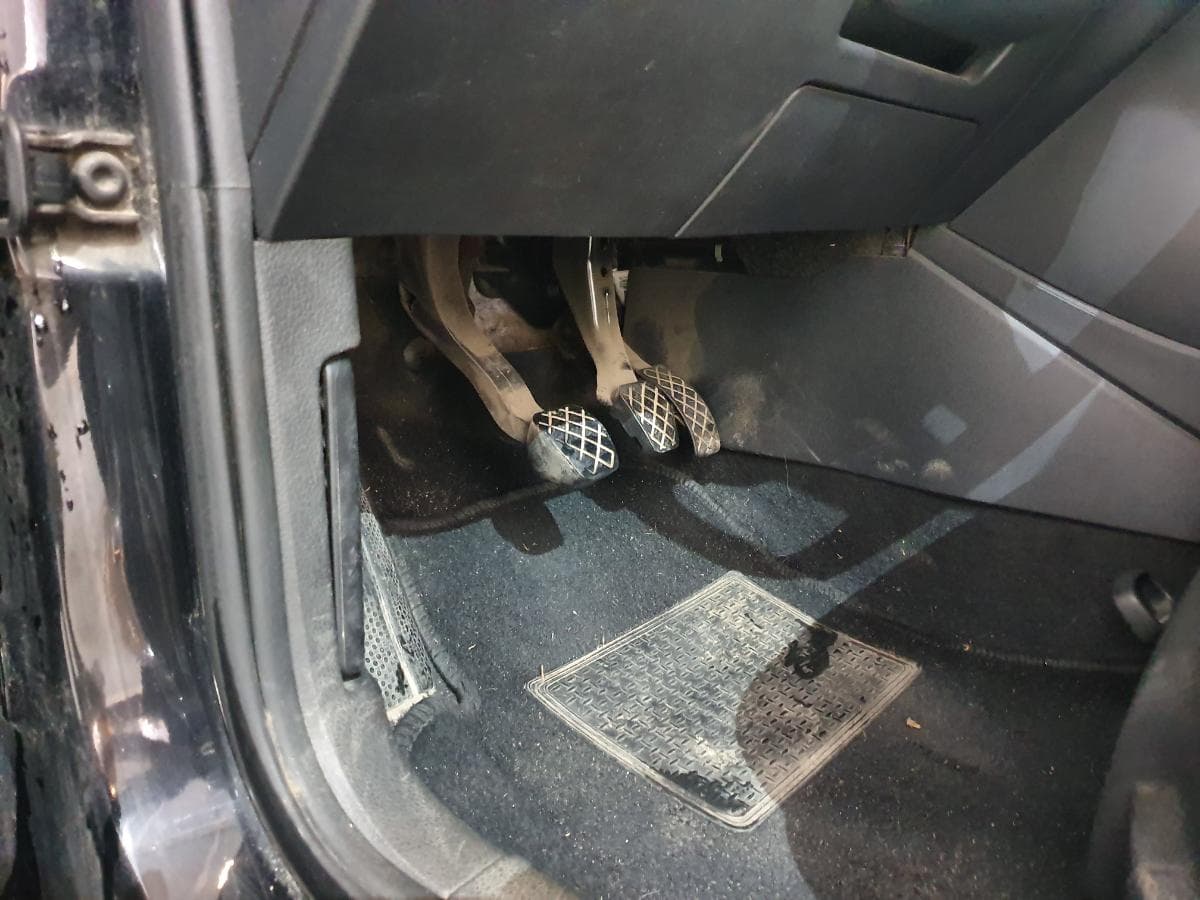 Volkswagen Polo 1.2 TDI · Ano 2011 — image 34