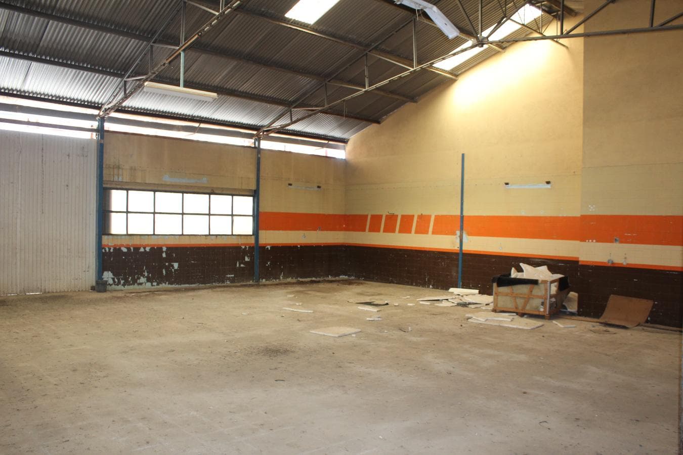 Armazém Industrial · Vendas Novas, Évora — imagen 9