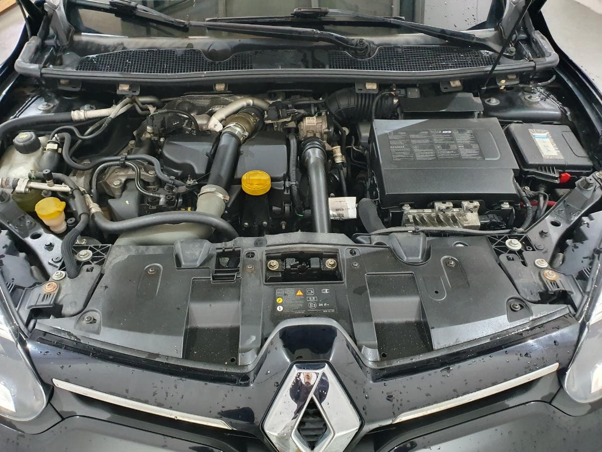 Renault Mégane 1.5 DCI · Ano 2014 — imagen 4