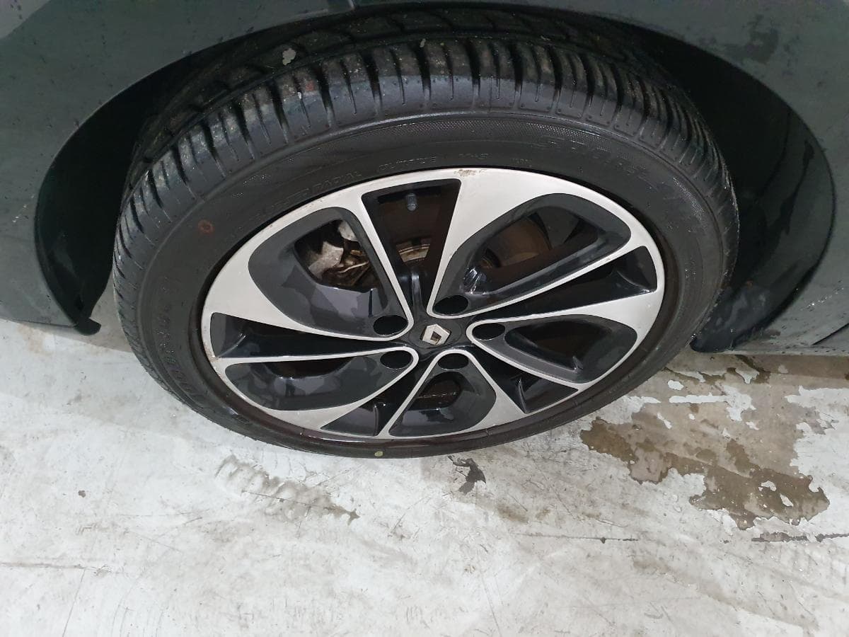 Renault Mégane 1.5 DCI · Ano 2014 — imagen 17