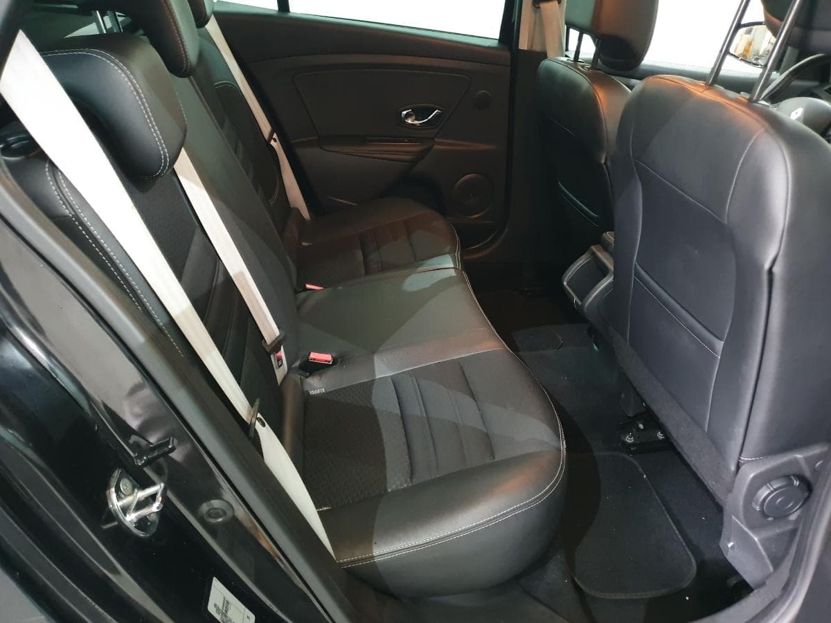 Renault Mégane 1.5 DCI · Ano 2014 — imagen 18