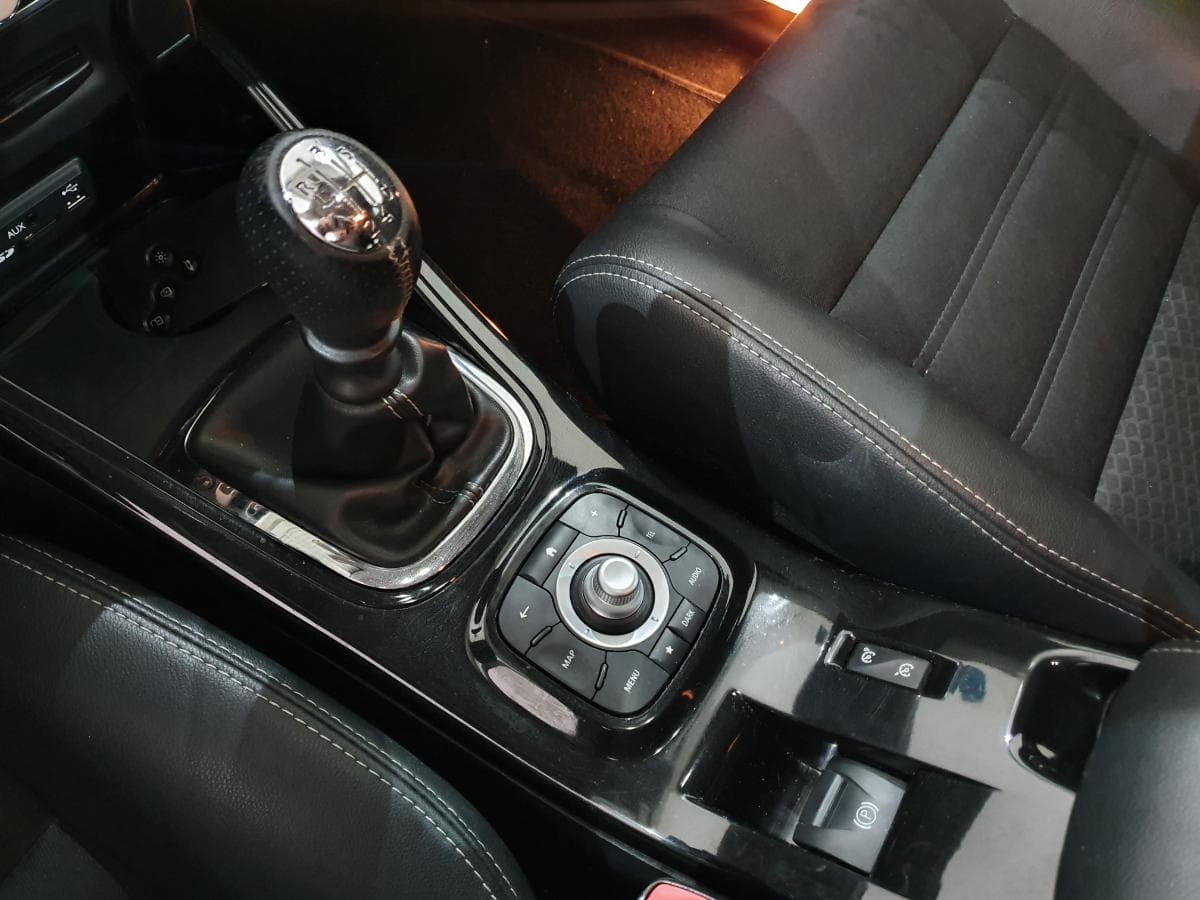 Renault Mégane 1.5 DCI · Ano 2014 — imagen 21