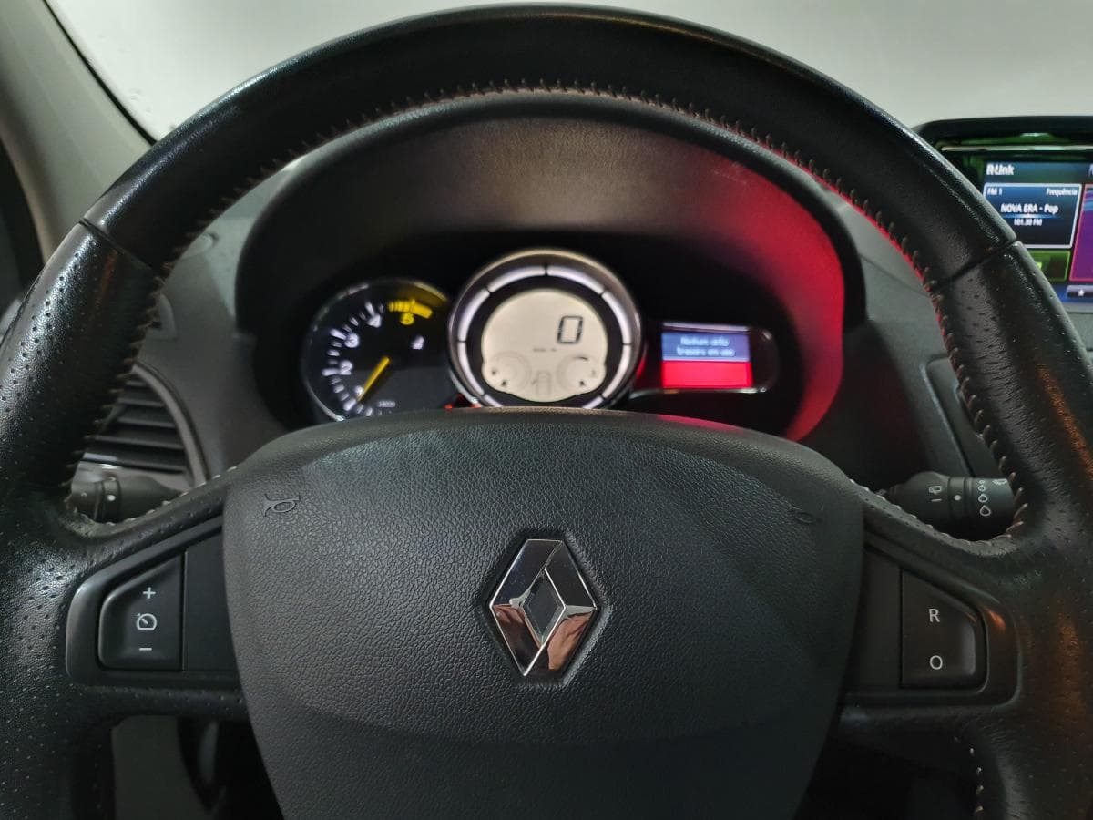 Renault Mégane 1.5 DCI · Ano 2014 — imagen 22
