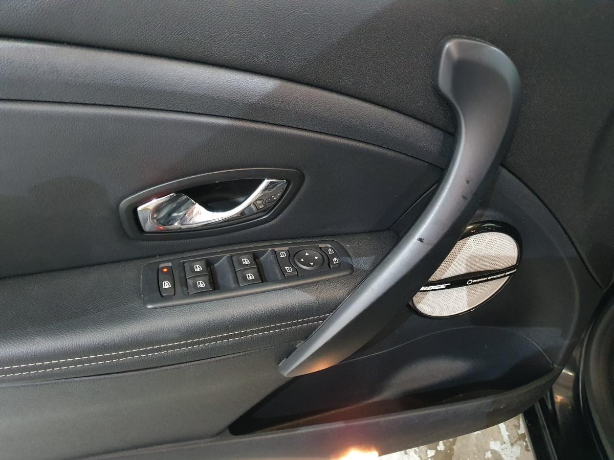 Renault Mégane 1.5 DCI · Ano 2014 — imagen 37