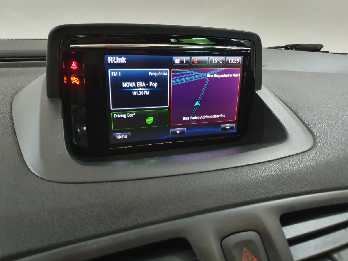 Renault Mégane 1.5 DCI · Ano 2014 — imagen 39