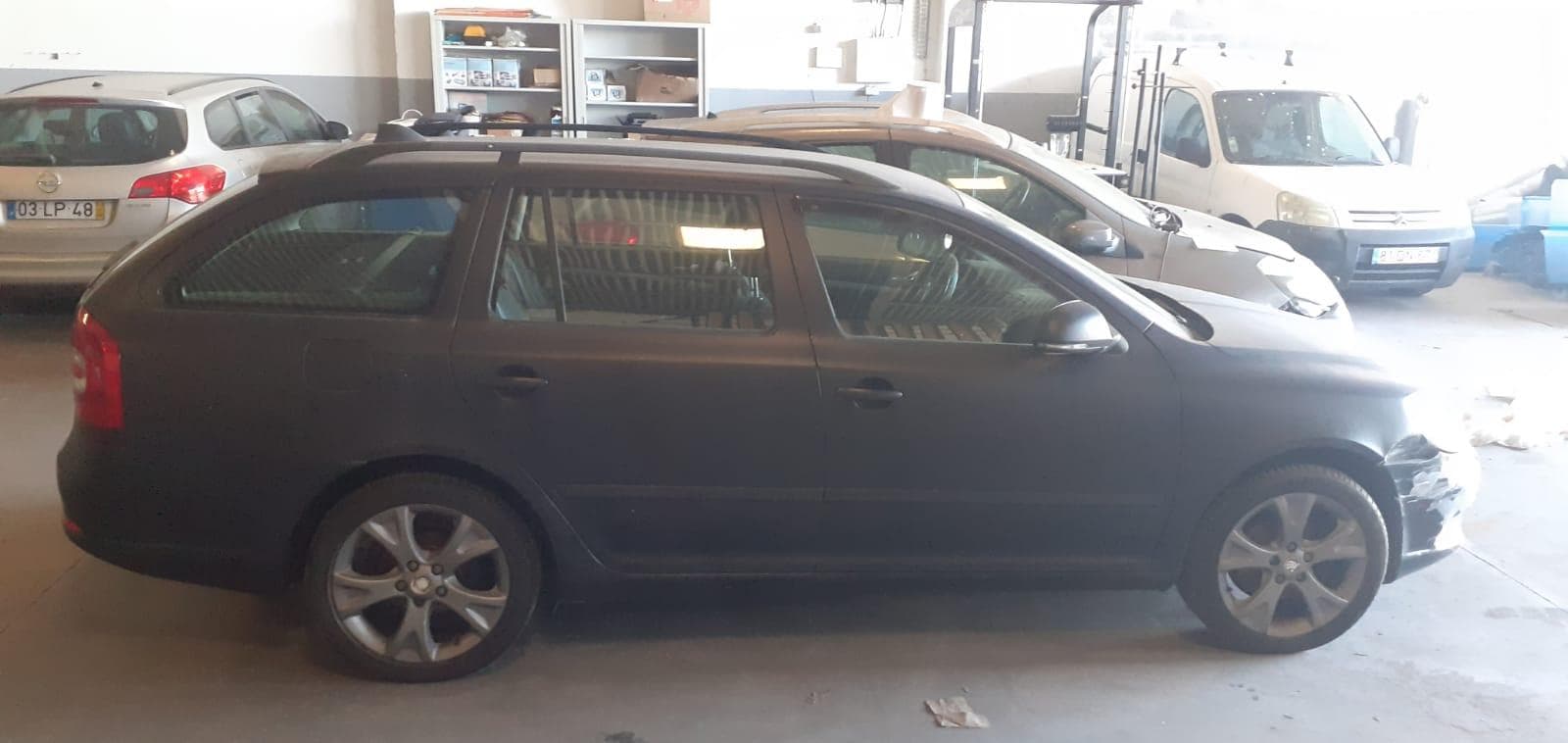 Skoda Octávia II Combi 2.0 TDI · Ano 2009 — image 9