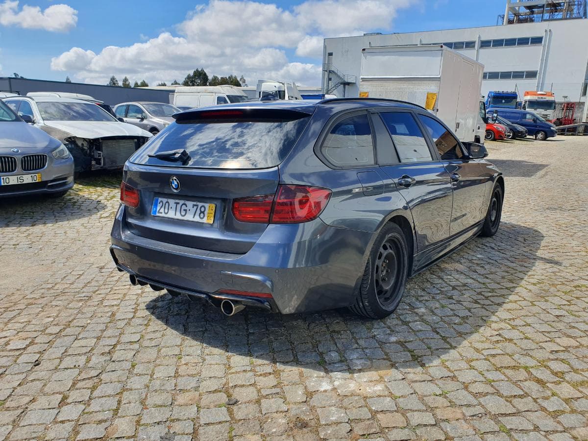 BMW 320D · Ano 2014 — image 8