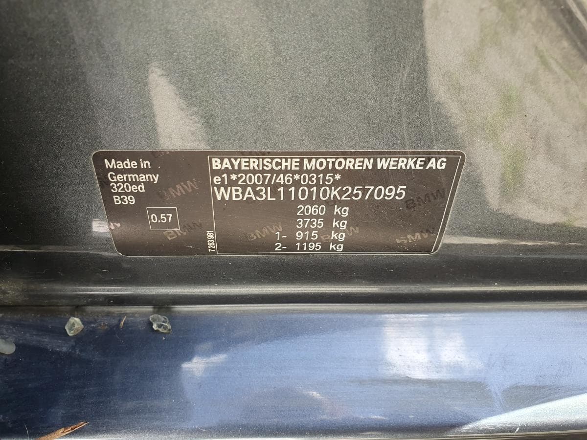 BMW 320D · Ano 2014 — image 6