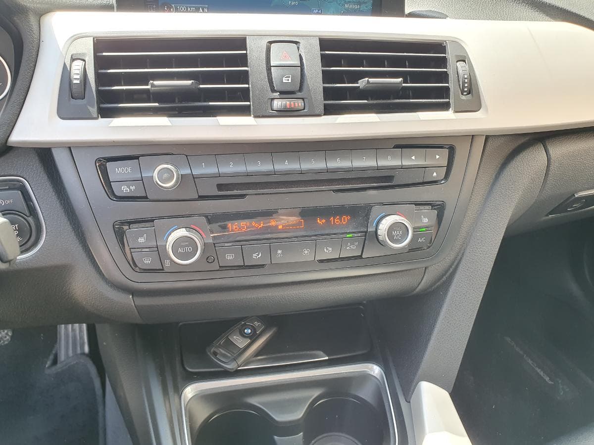 BMW 320D · Ano 2014 — image 33