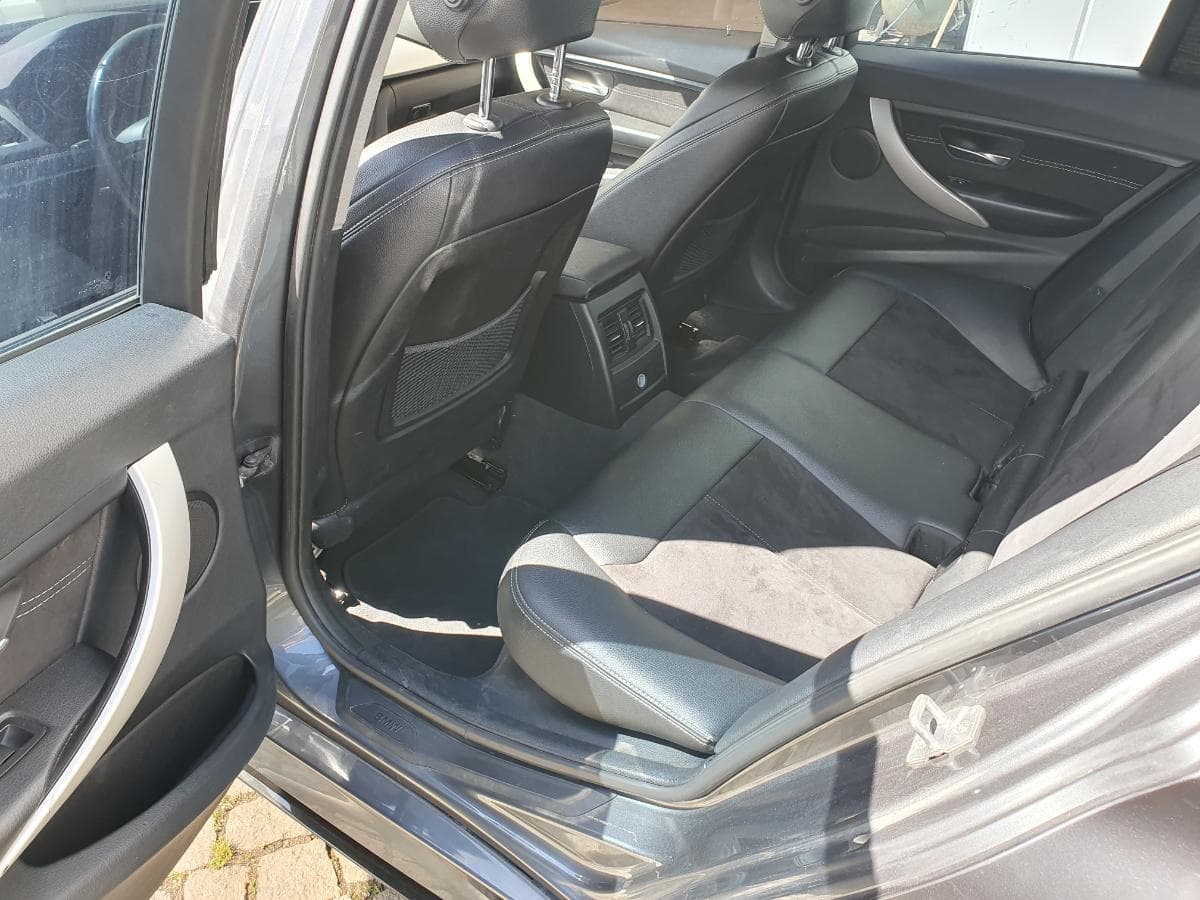 BMW 320D · Ano 2014 — image 39