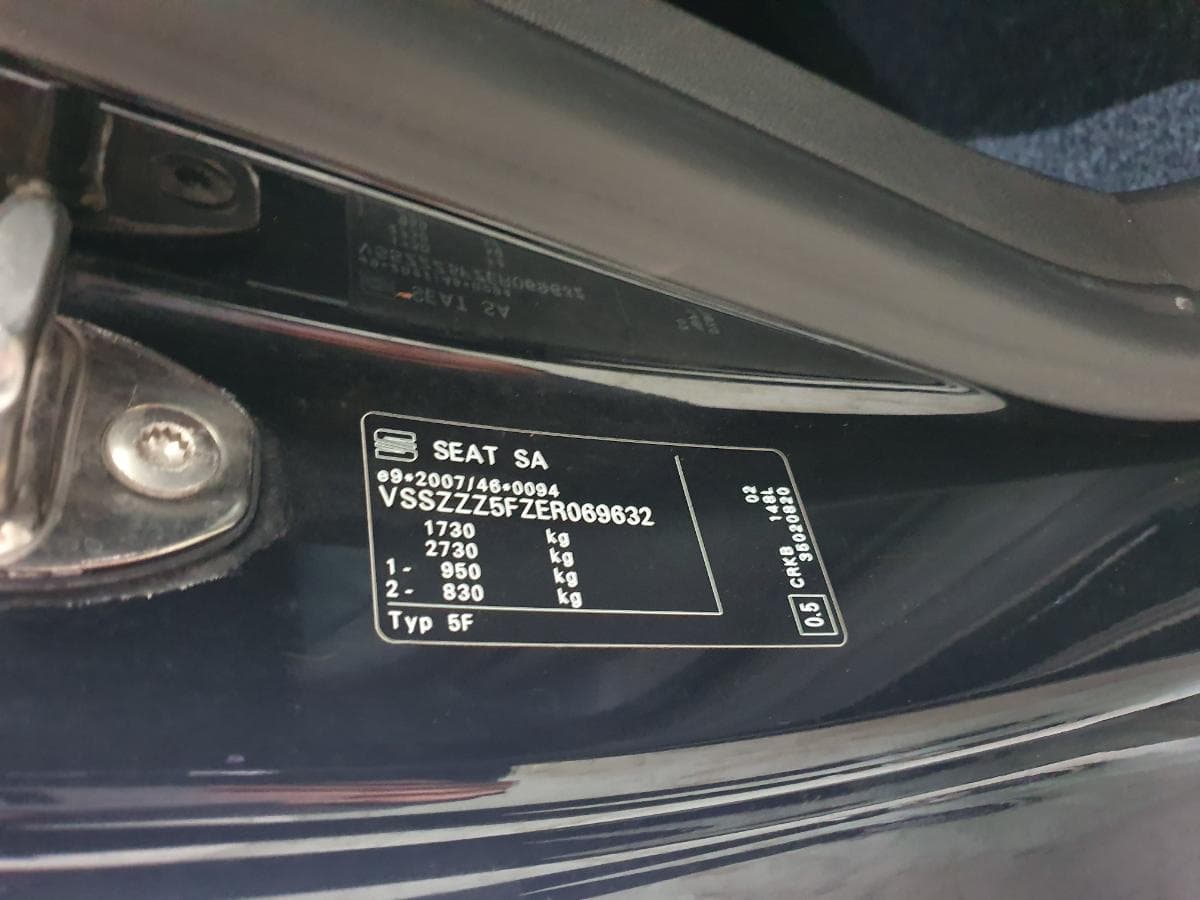 Seat Leon 1.6 TDI · Ano 2014 — image 6