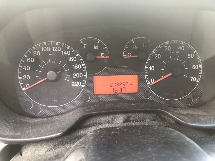Fiat Punto 1.3D · Ano 2006 — image 33