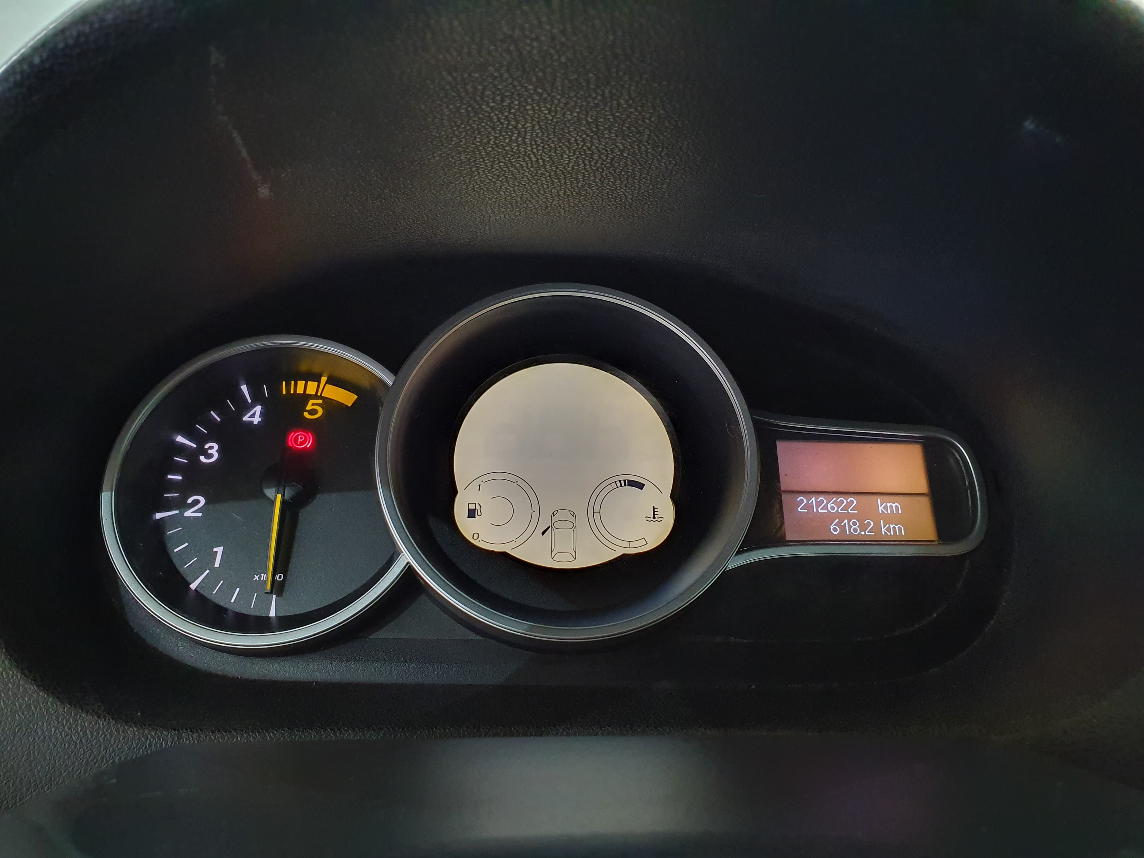 Renault Mégane 1.5 DCI  · Ano 2011 — image 38
