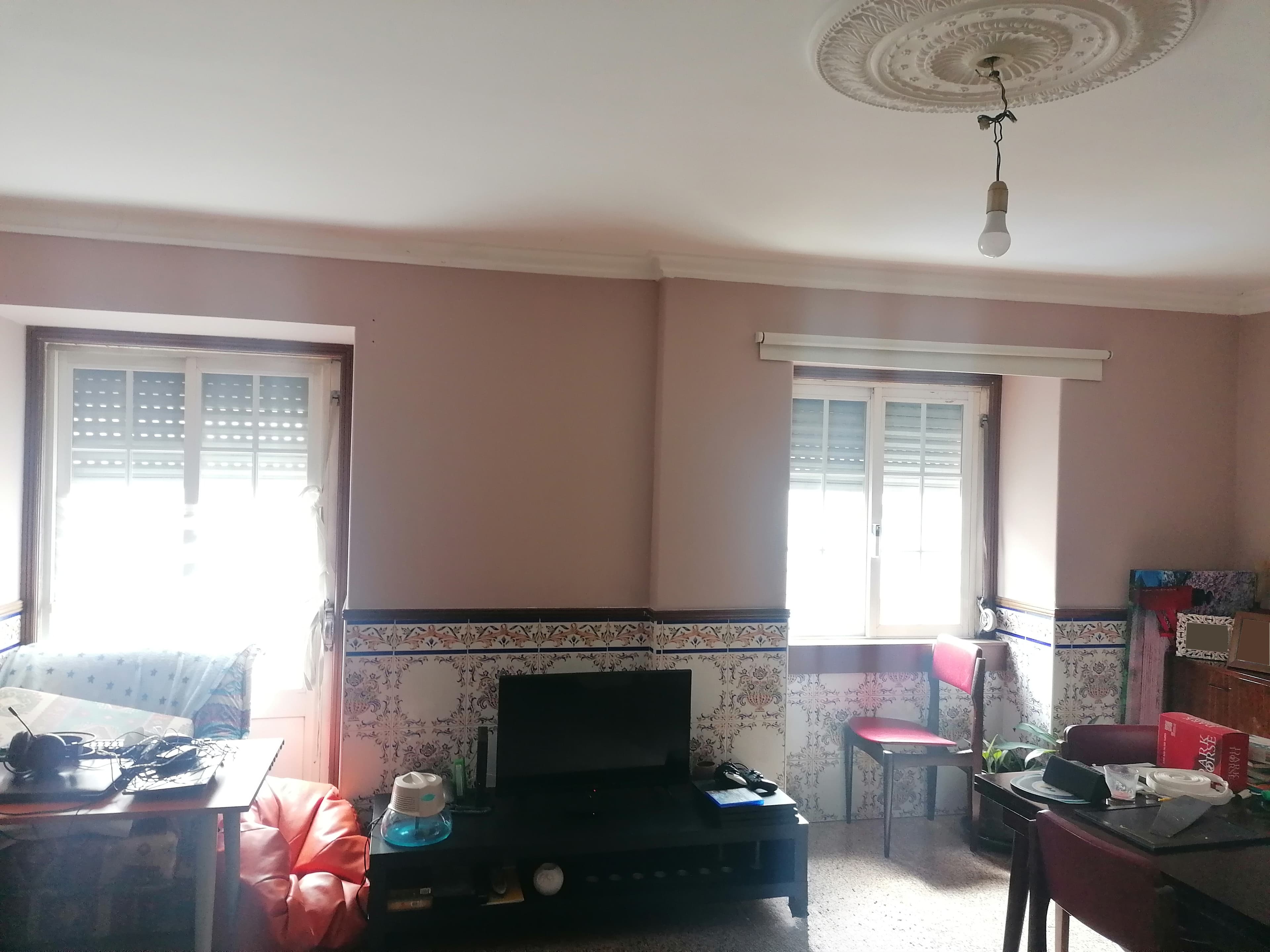 Apartamento T2 c/ logradouro · Amadora — image 9