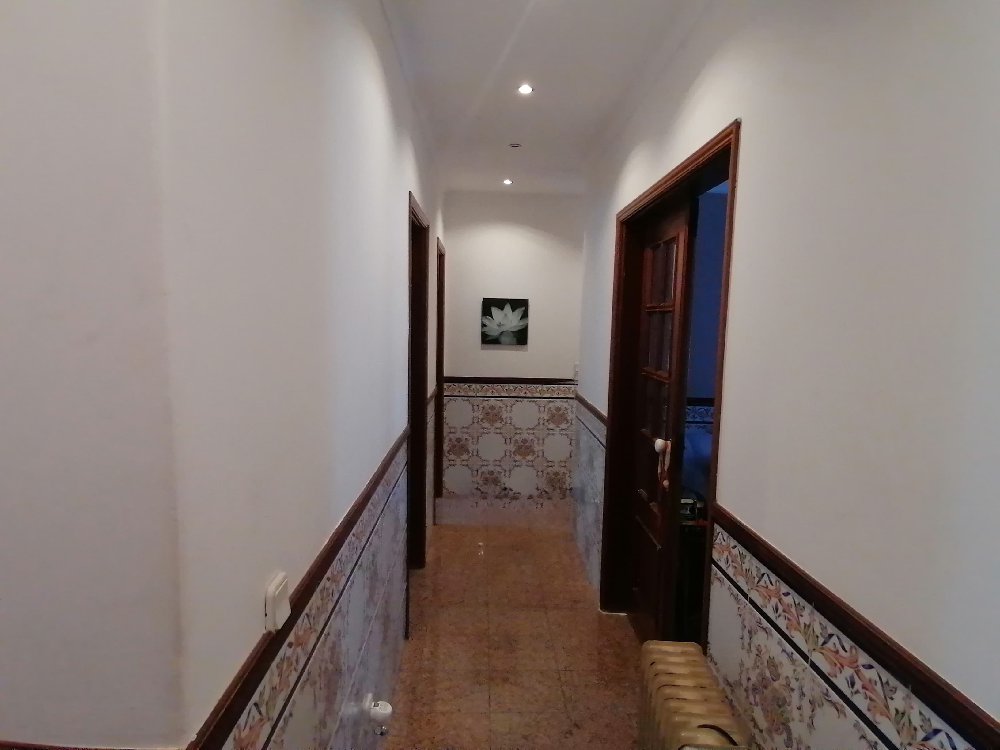 Apartamento T2 c/ logradouro · Amadora — image 10